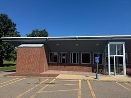 208 Fitchburg Turnpike — photo