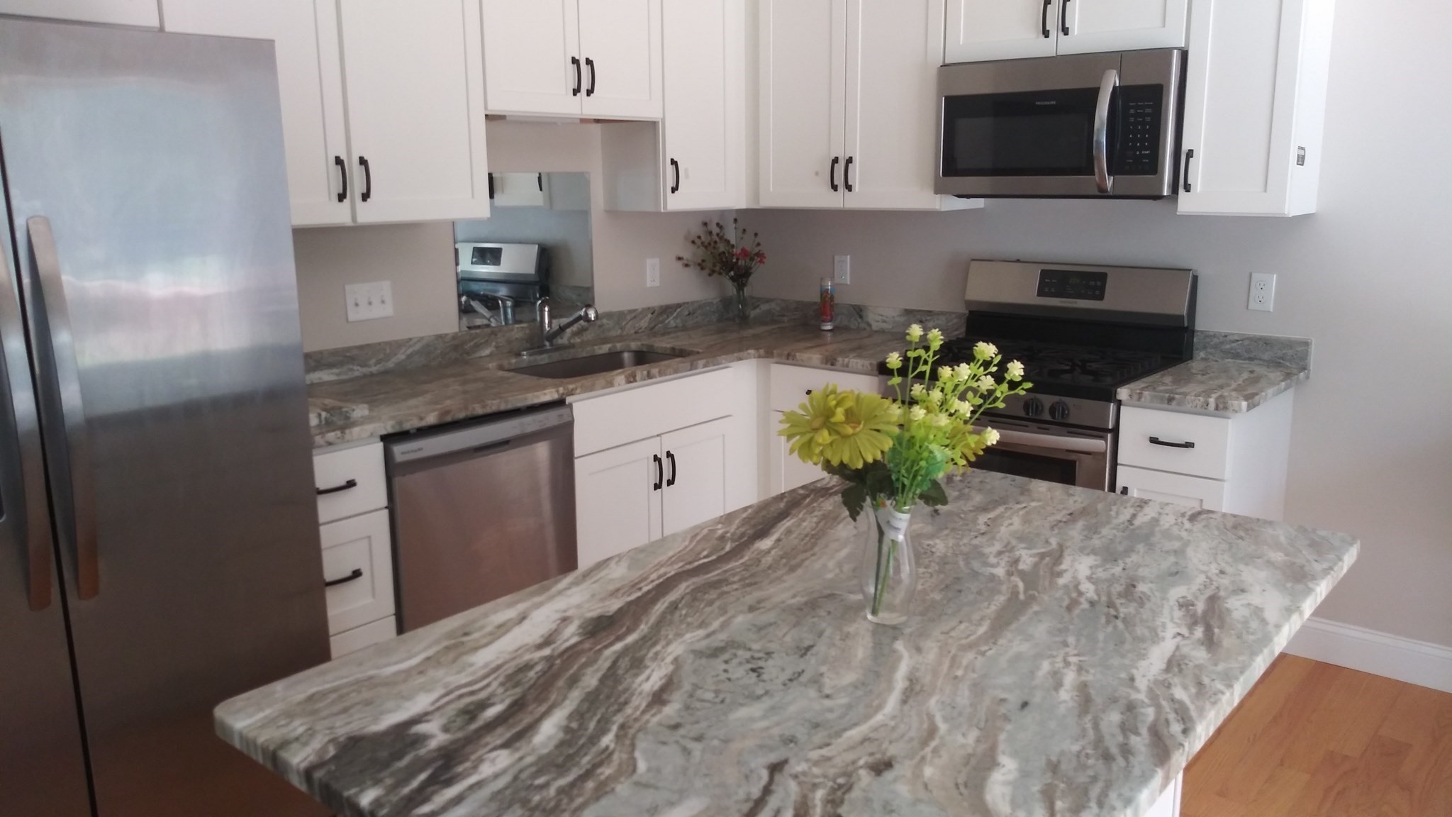 27 Dora Dr #B — photo