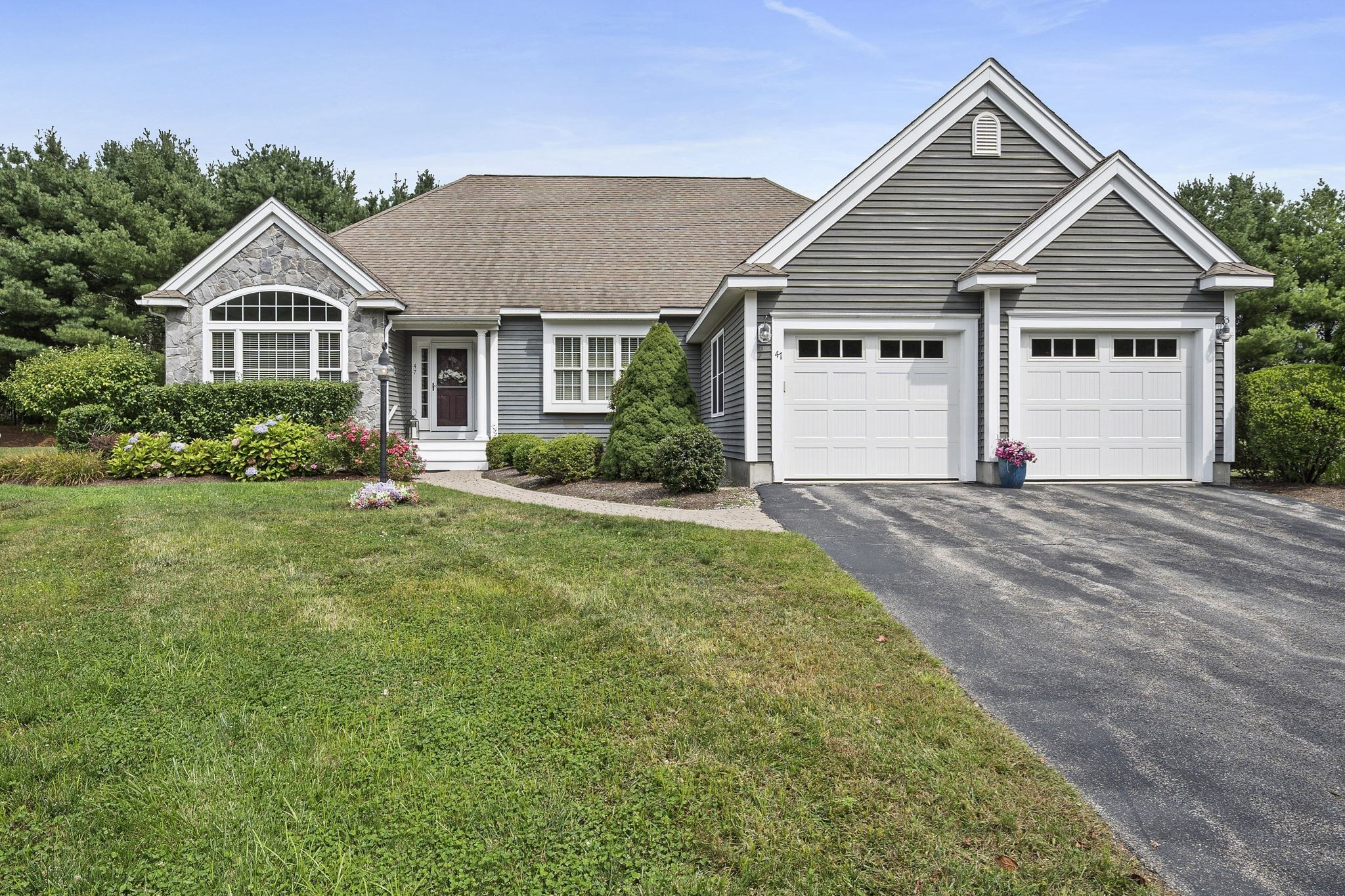 47 Silver Brook Ln #47 — photo