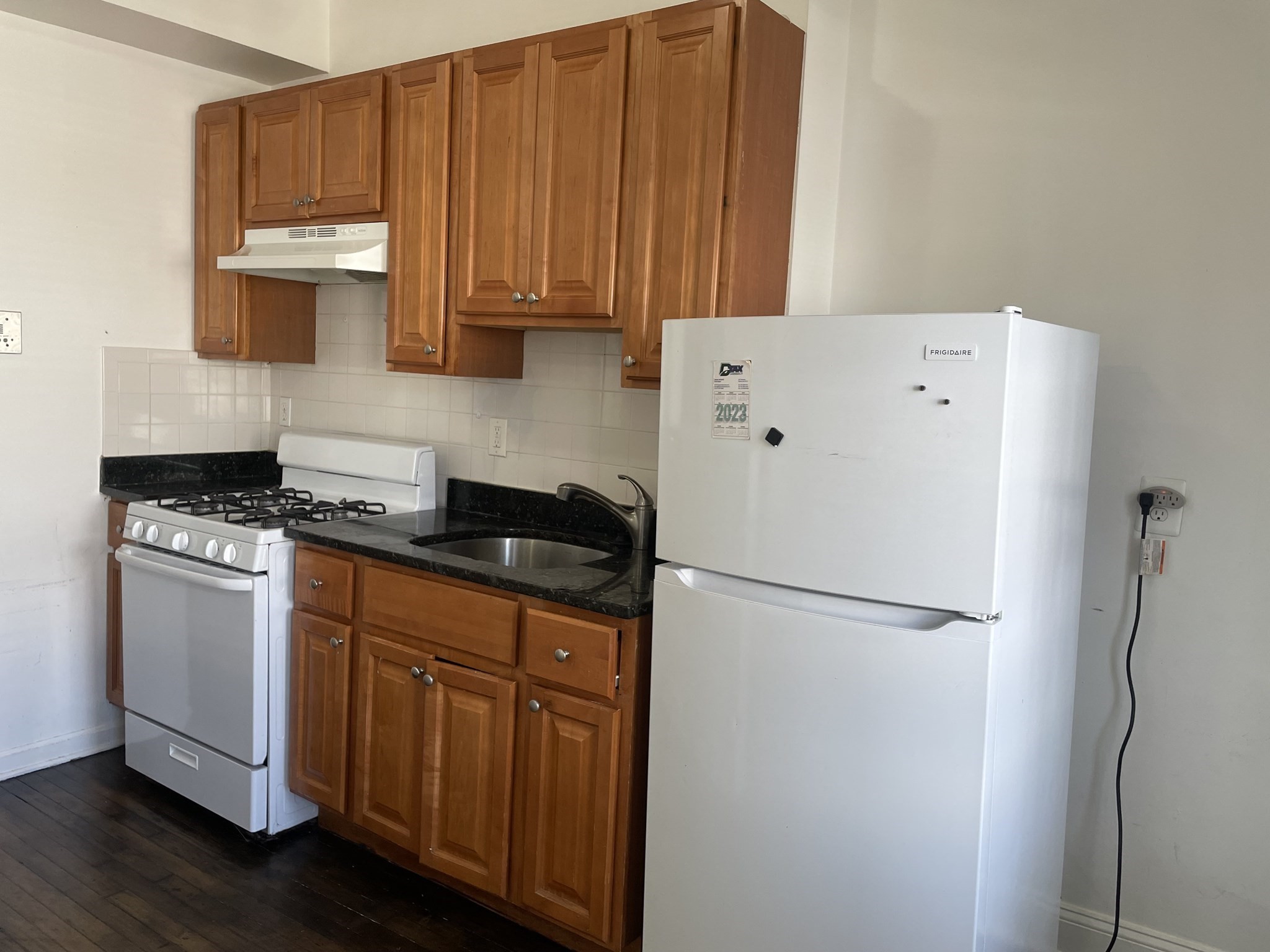 746 Broadway #5 — photo