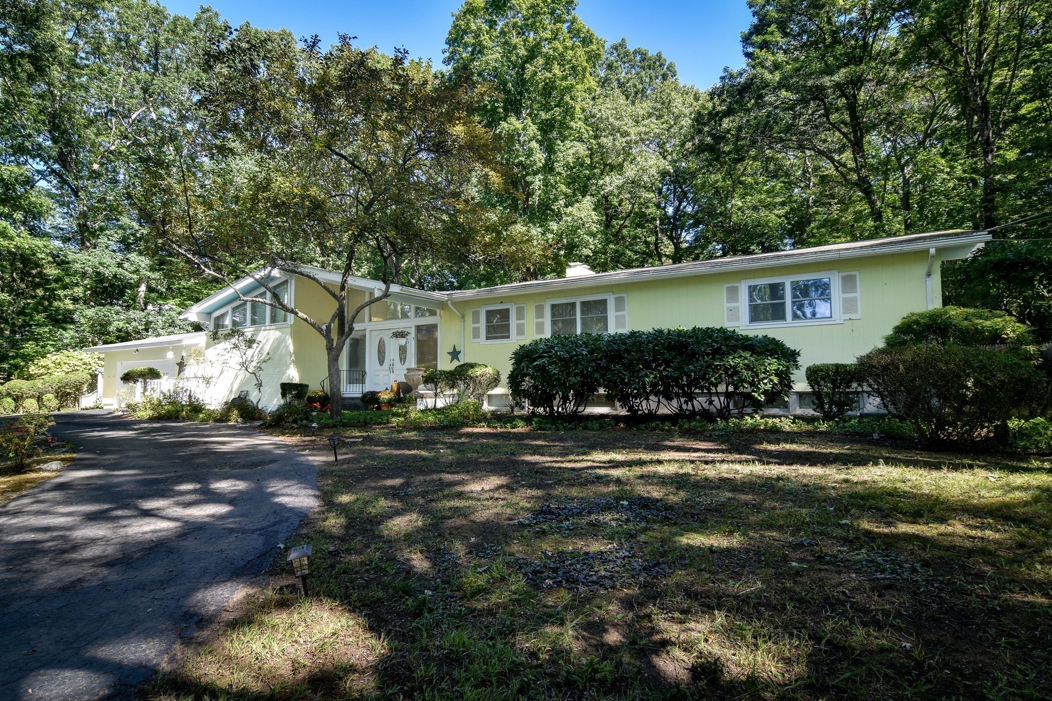 9 Raleigh Rd — photo