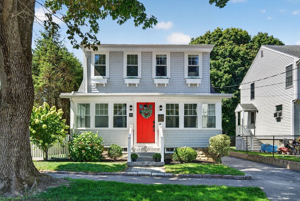 10 Hazel Street — photo