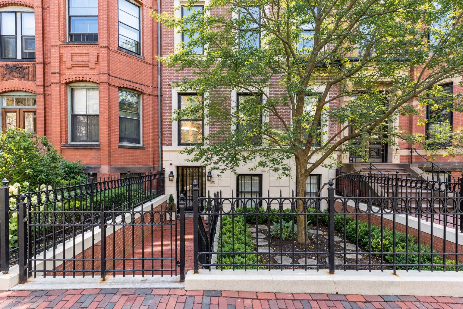 180 Marlborough St #2 — photo