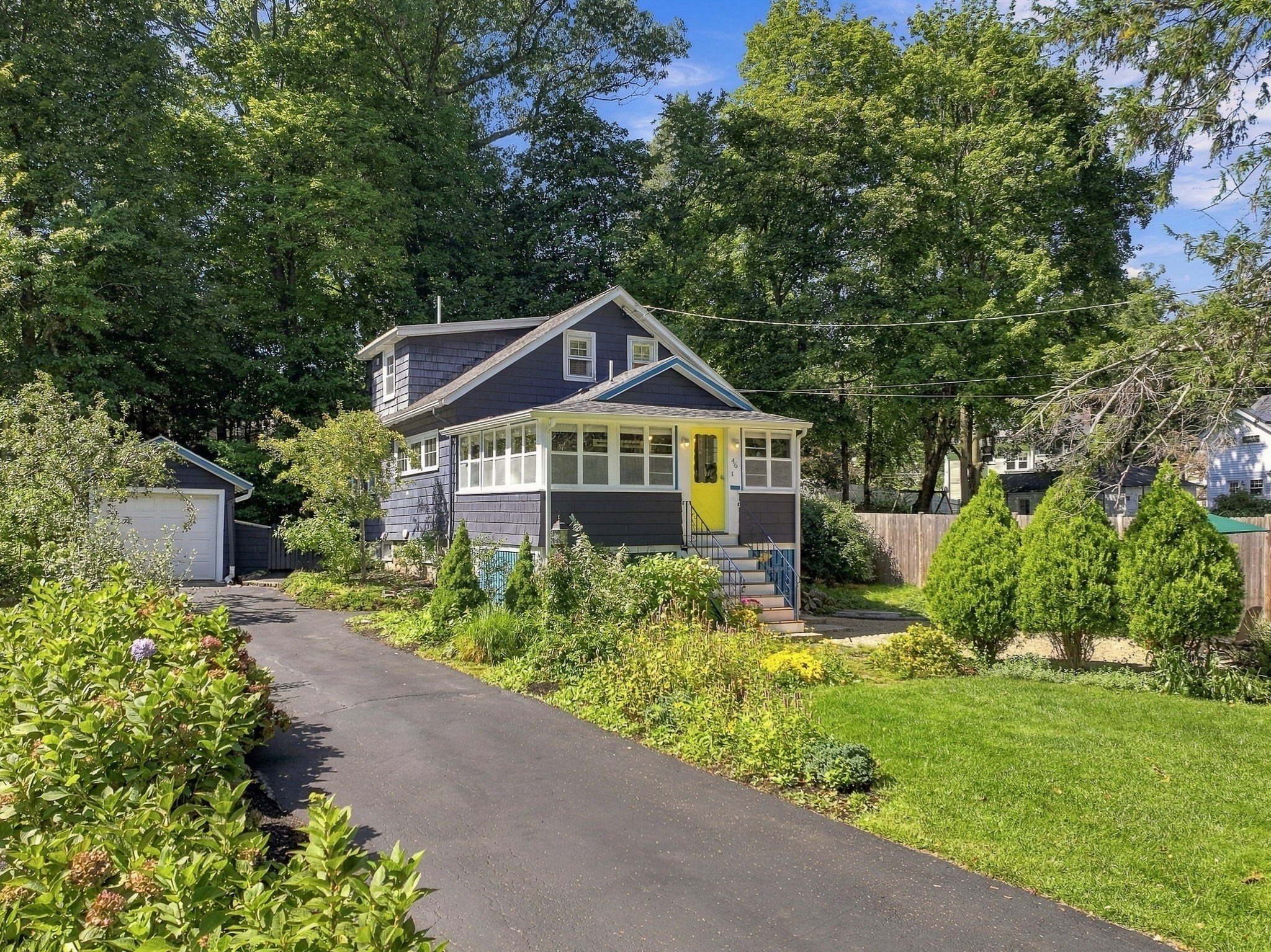 46 Maple Rd — photo