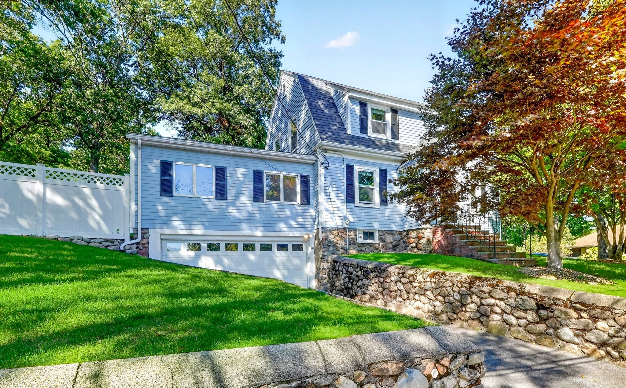 51 Lindenwood Road — photo