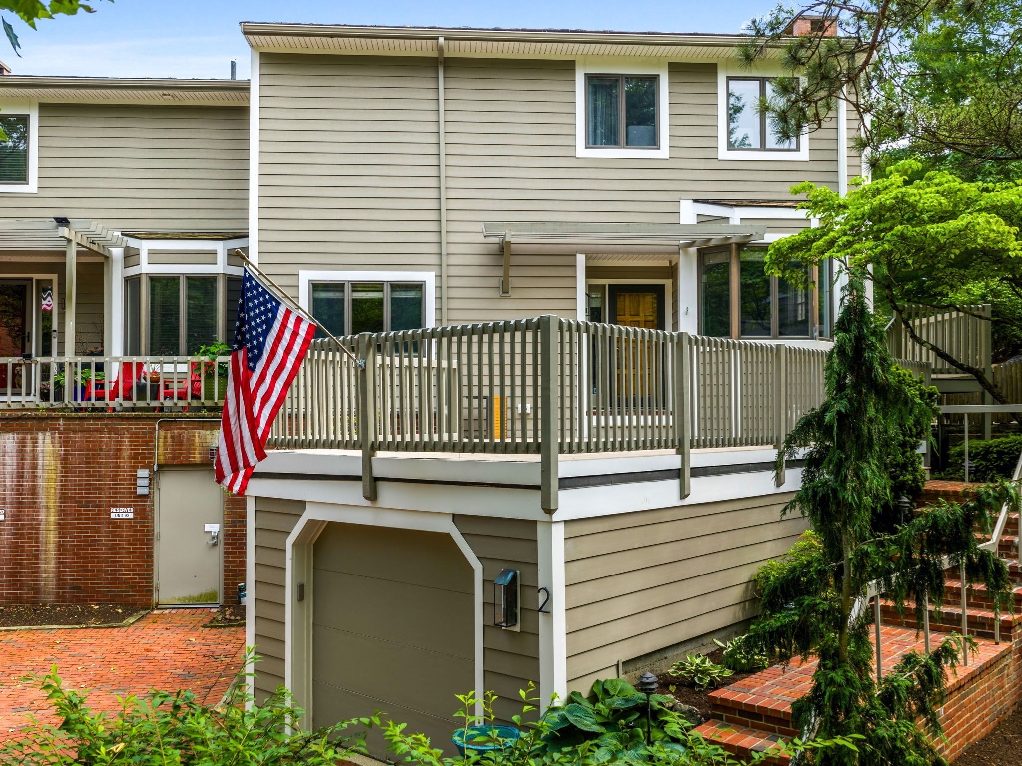 2 Benjamin Place #2, Brookline, MA 02467 — photo 3