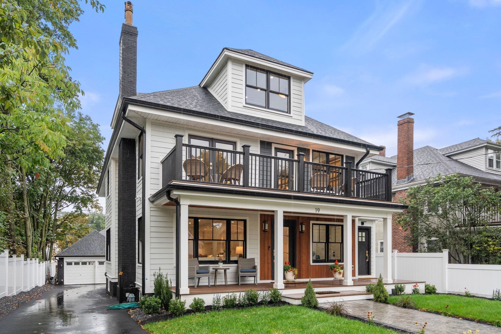 19 Linden Ave — photo