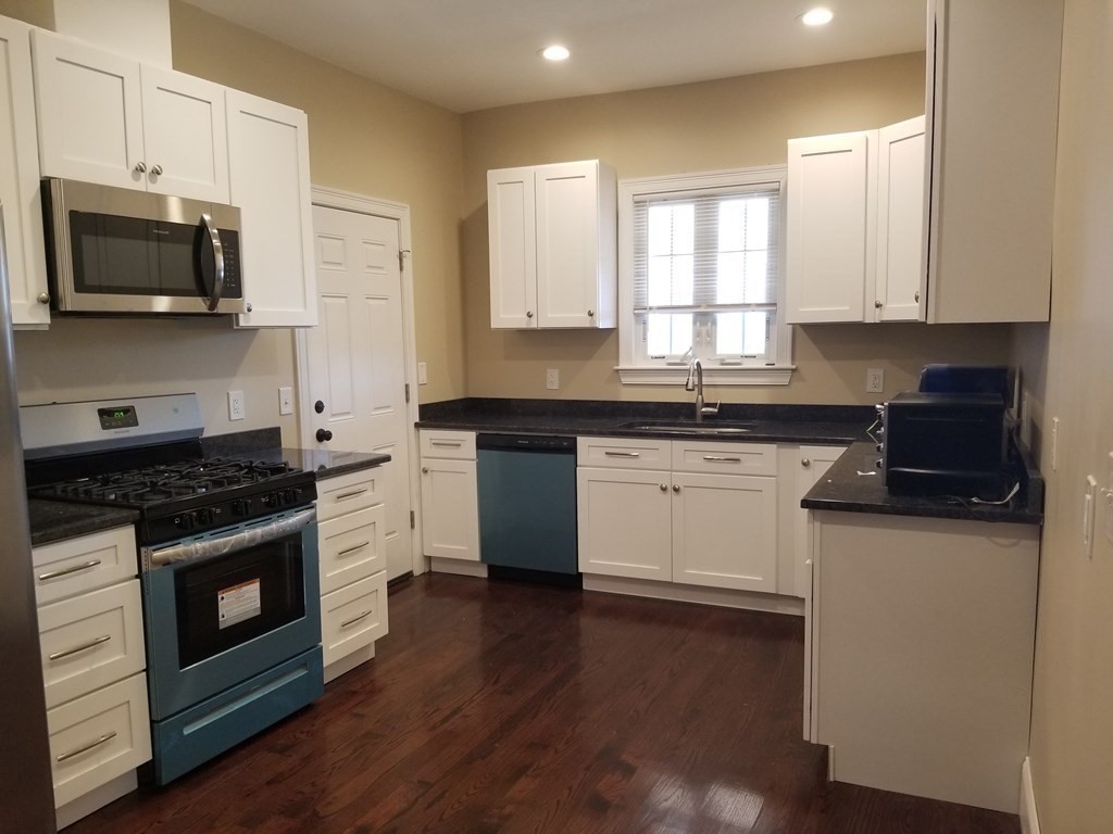 21 Brookledge #2R — photo