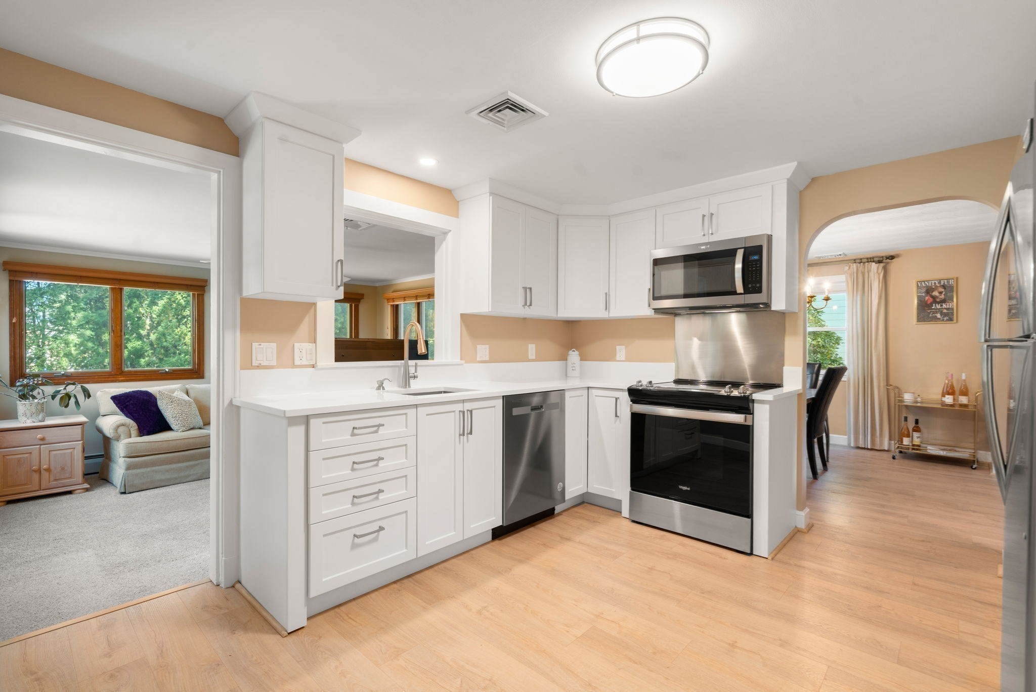 39 Robin Road, Wakefield, MA 01880 — photo 2