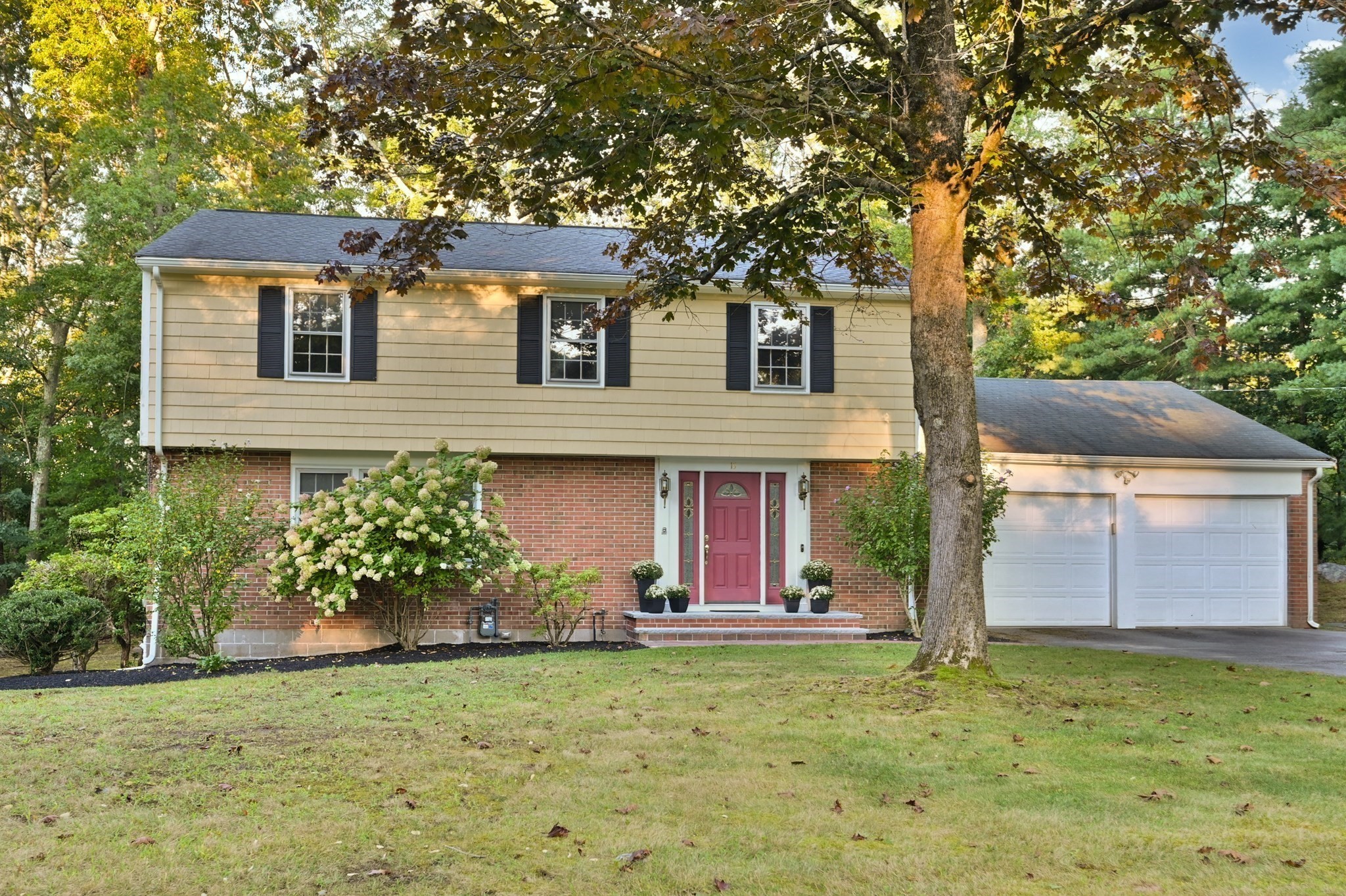 15 Sheridan Road — photo