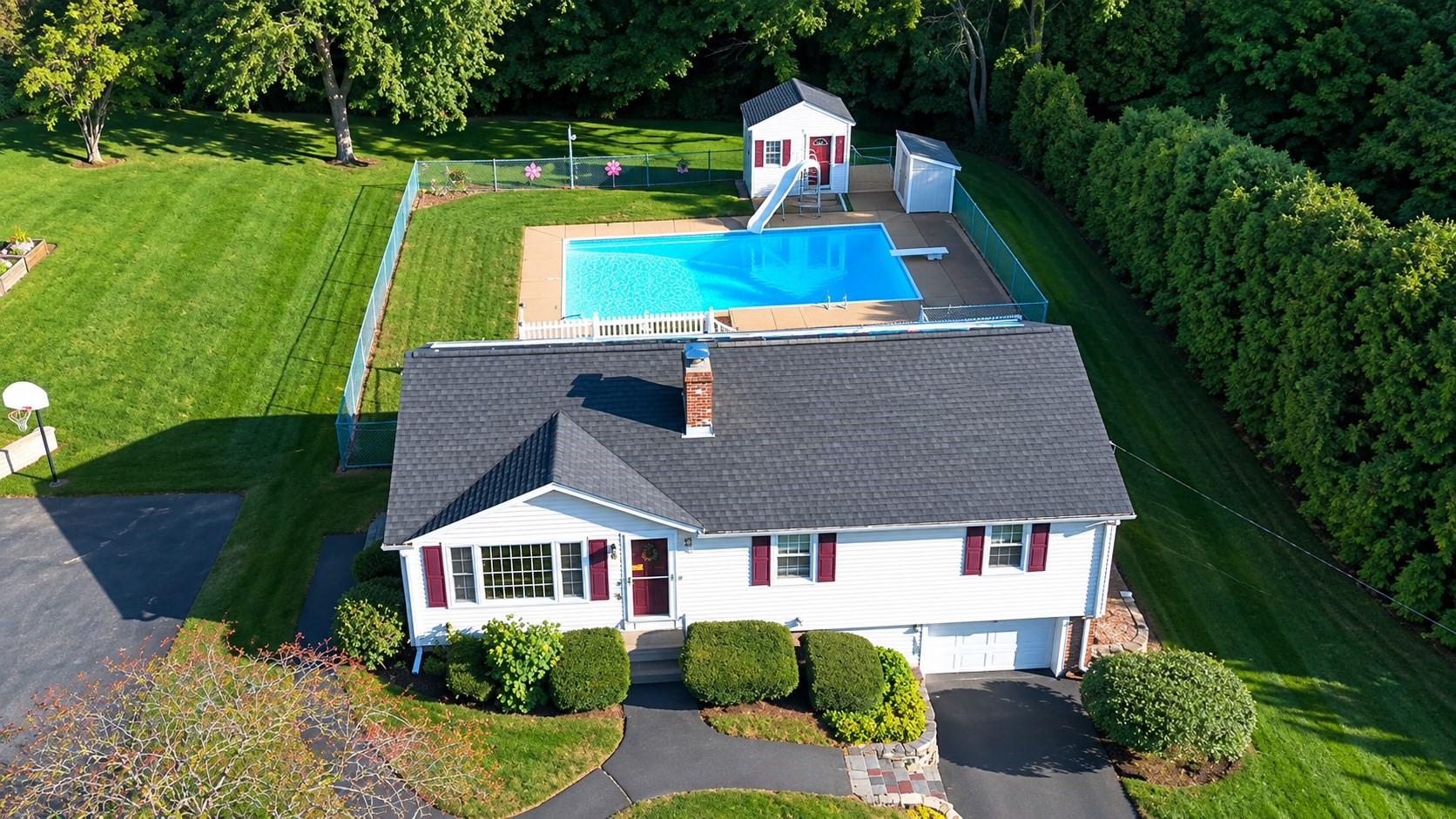 14 Brentwood Dr — photo