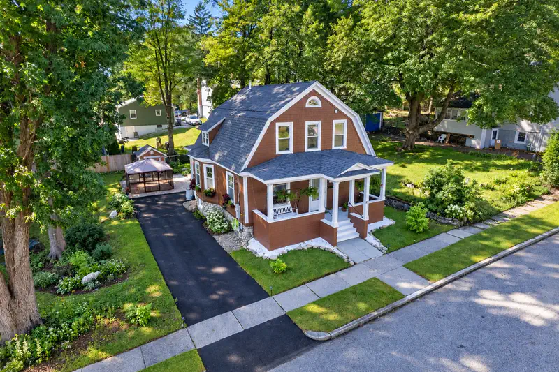 23 Tallawanda Dr. — photo