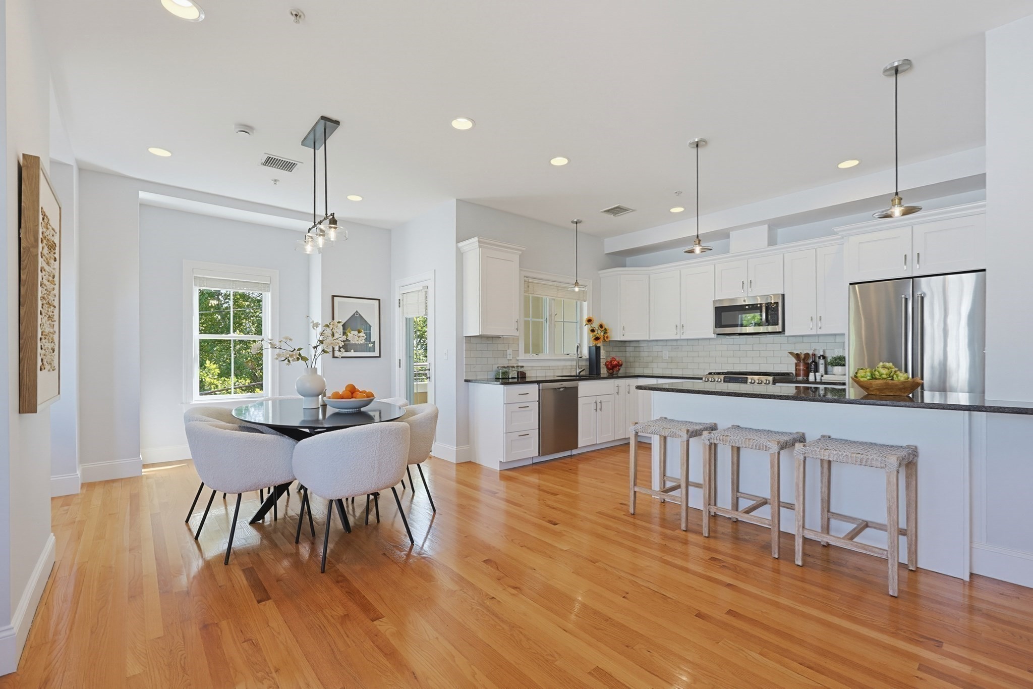 45 Endicott Ave #8 — photo