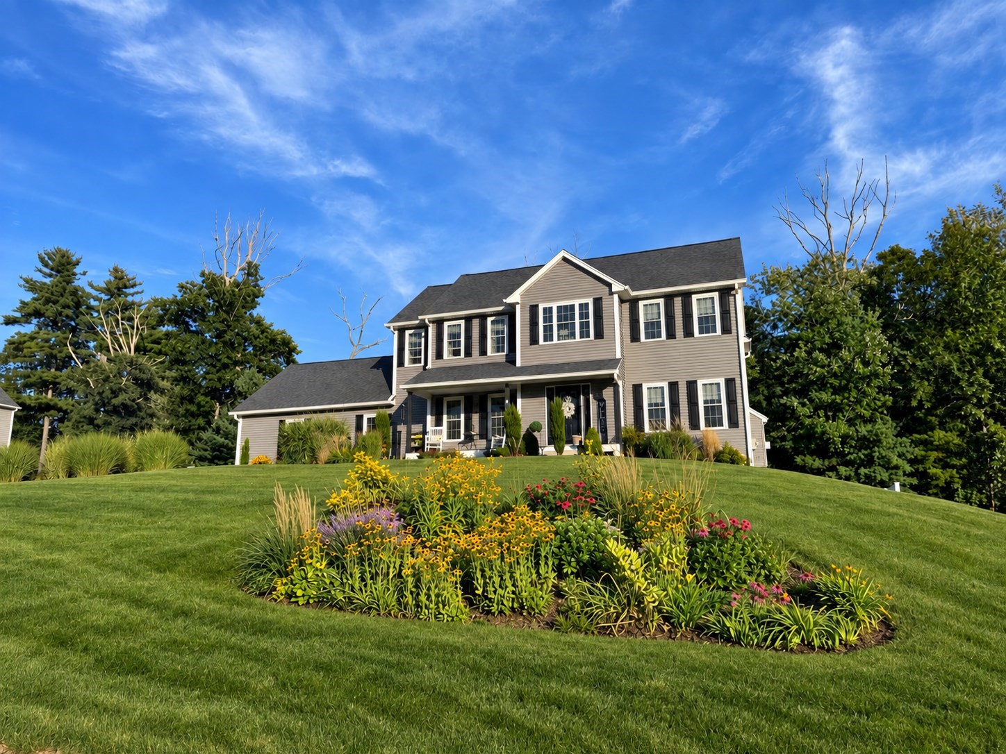 4 Meredith Way — photo