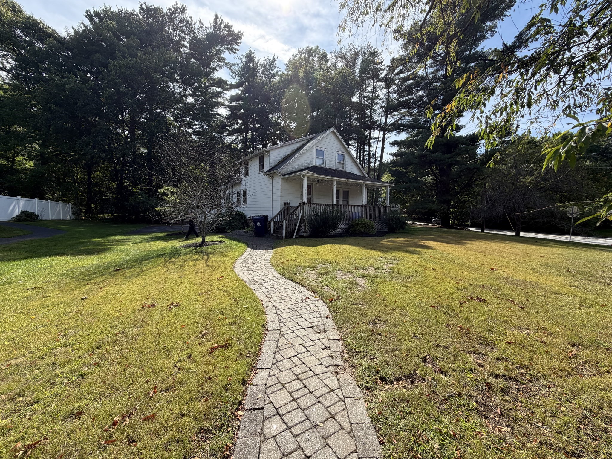 136 Shawsheen Ave — photo