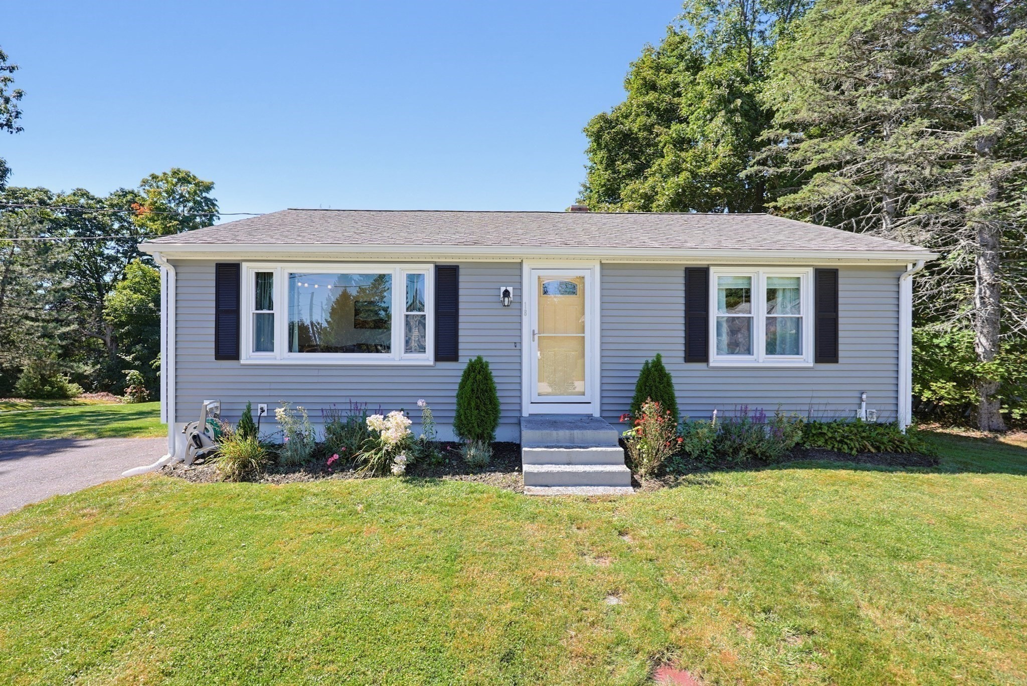 18 Longview St. — photo