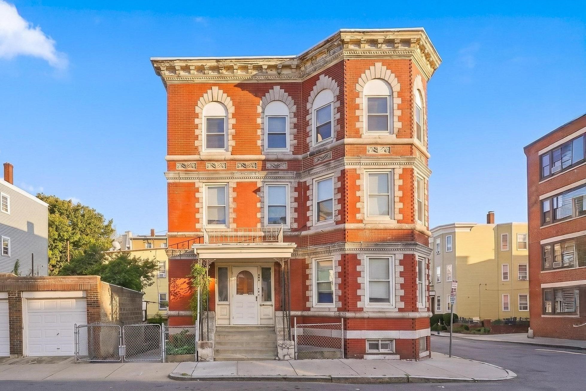 32 Ashley St #3 — photo