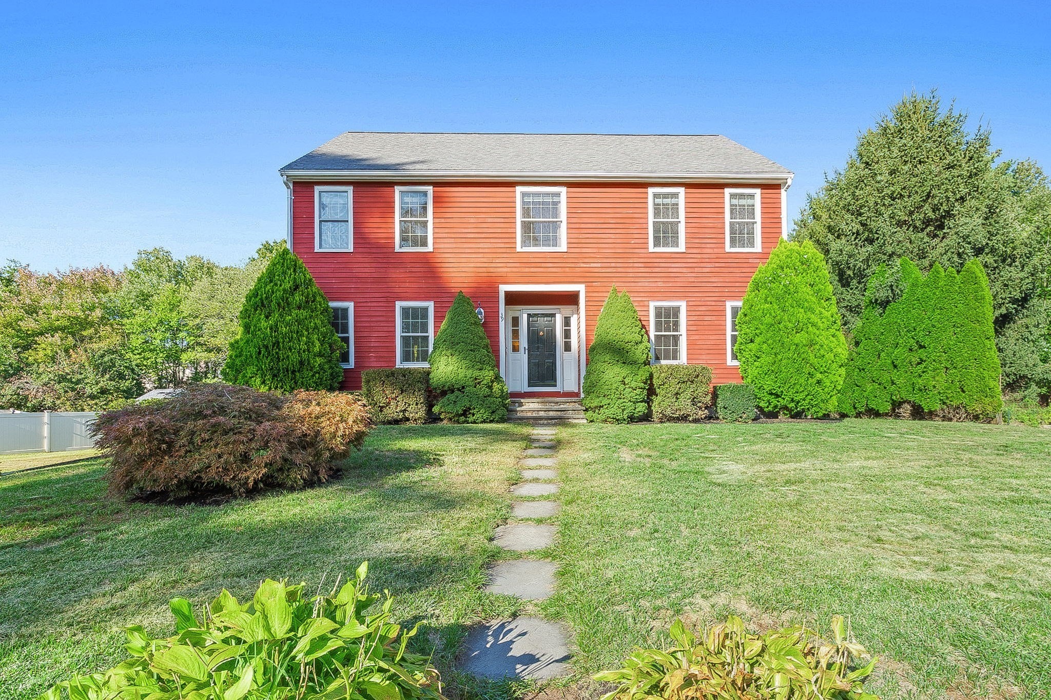 39 Harriman Road — photo