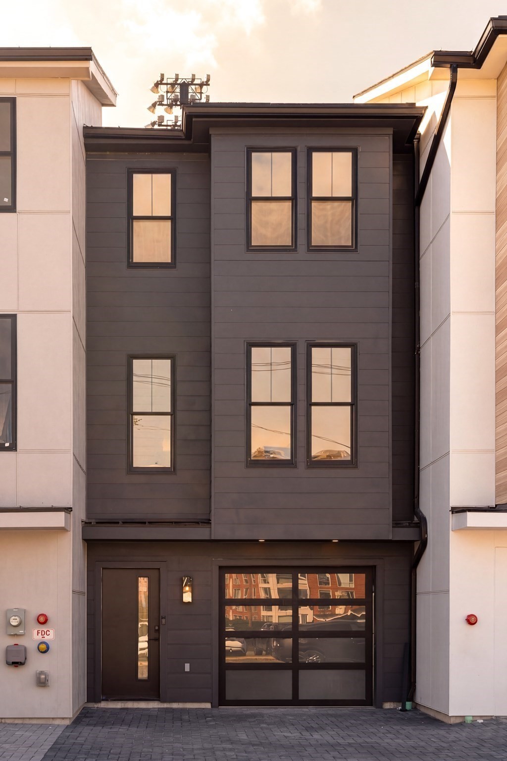 11 Lothrop St #11 — photo