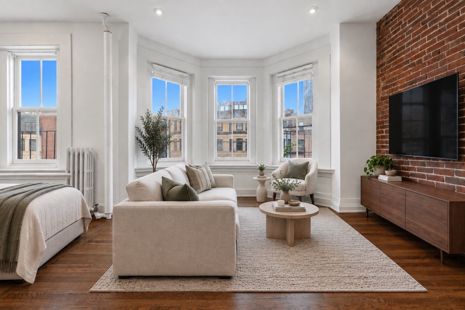 558 Columbus Ave #3F — photo