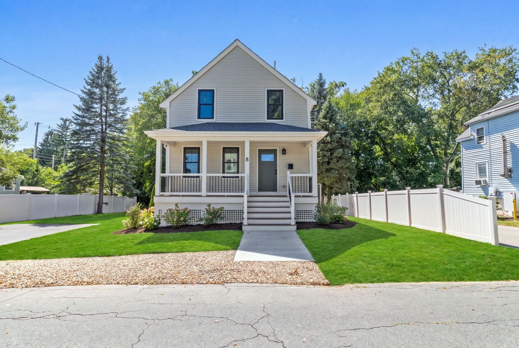 8 Rodman Rd — photo