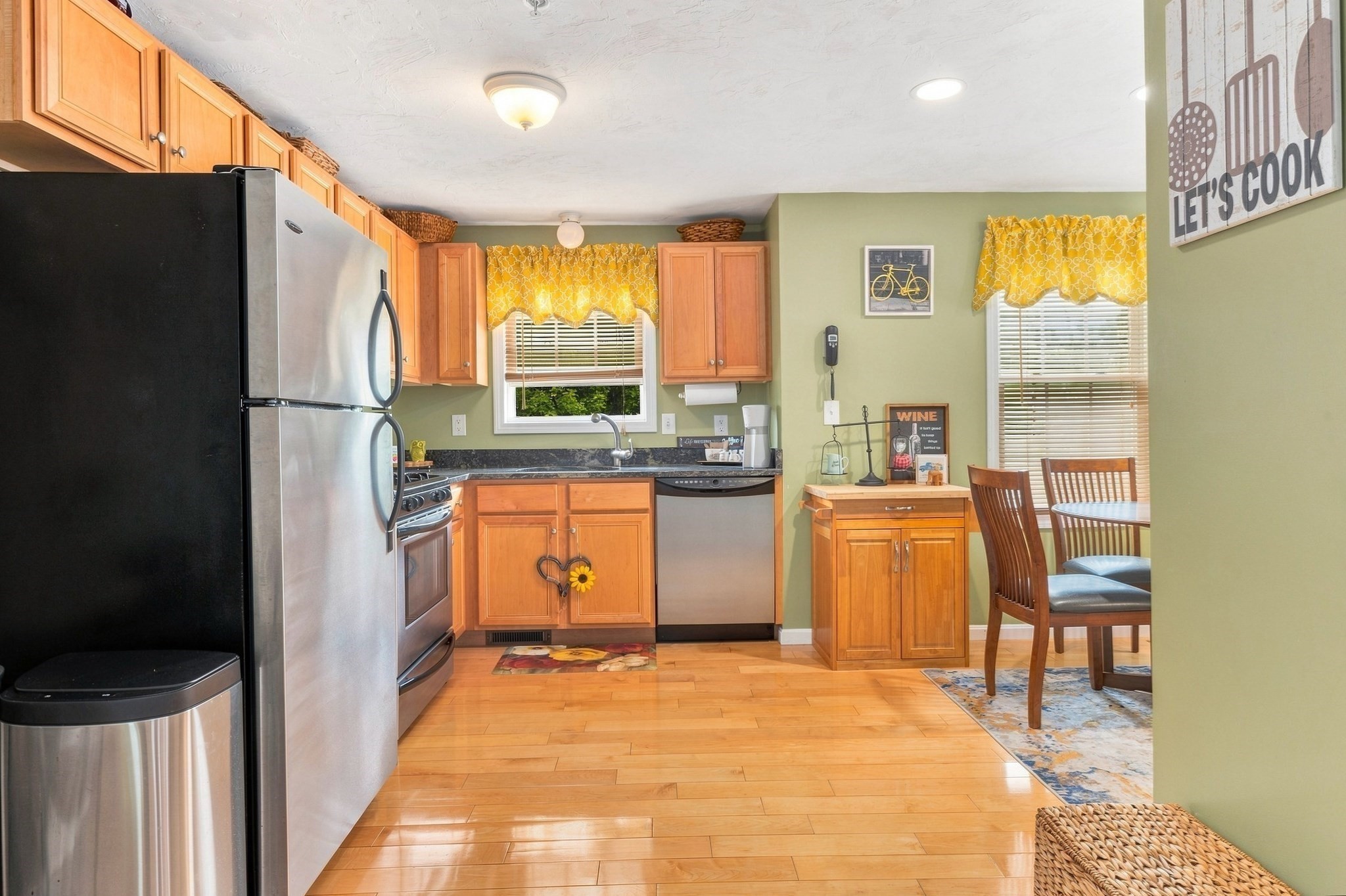 417 Hildreth St #5 — photo