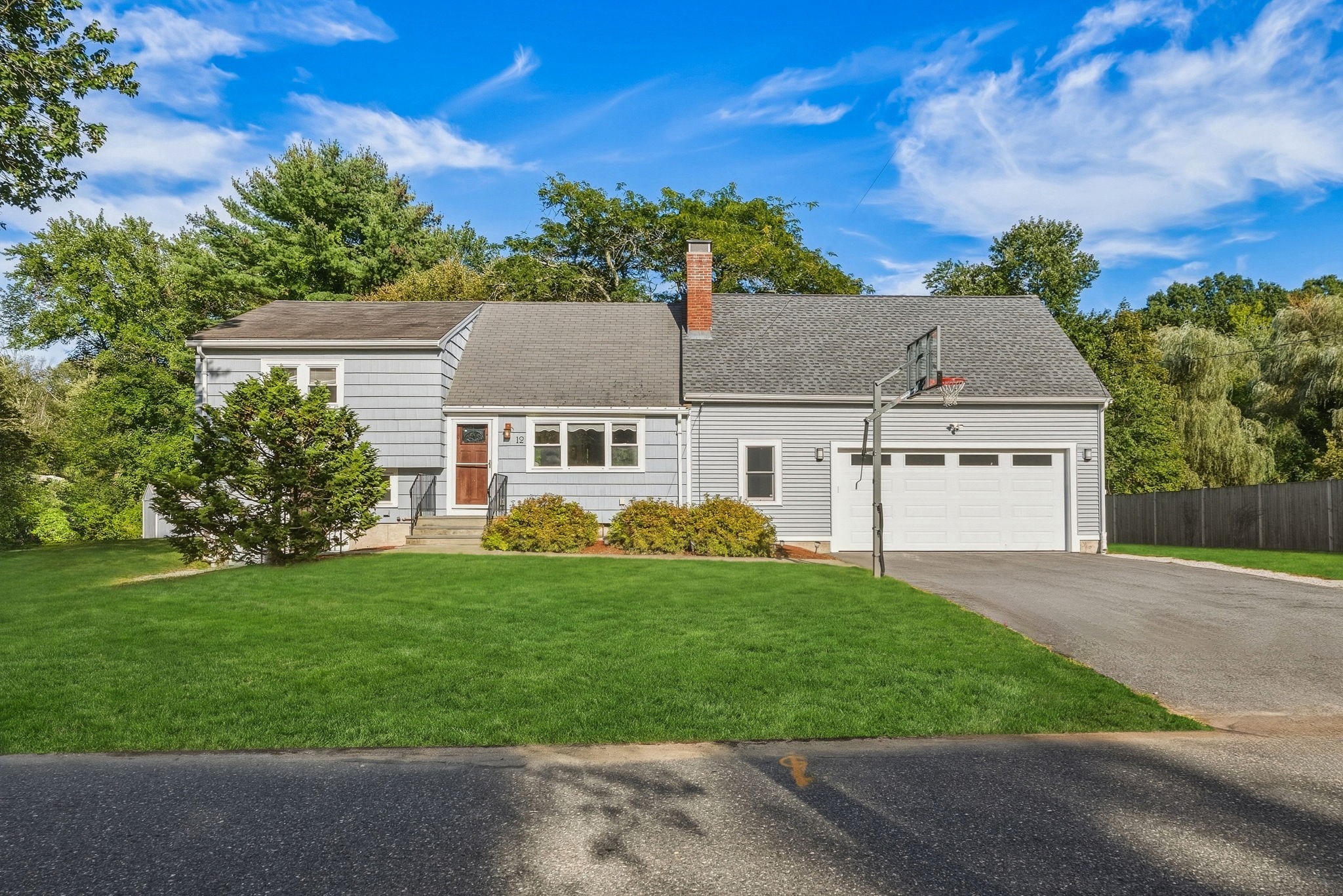 12 Dean Rd — photo