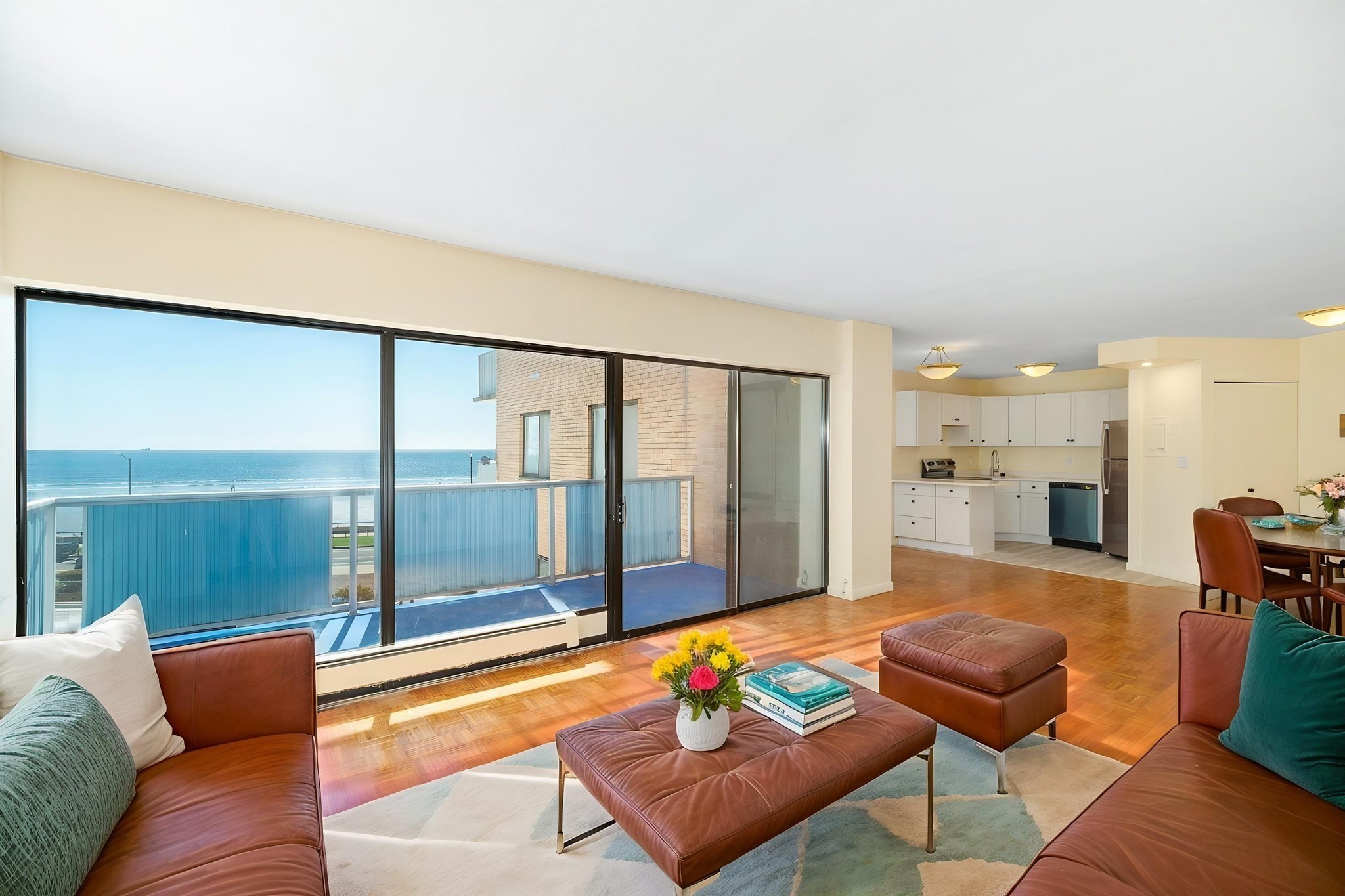 300 Lynn Shore Dr #410 — photo