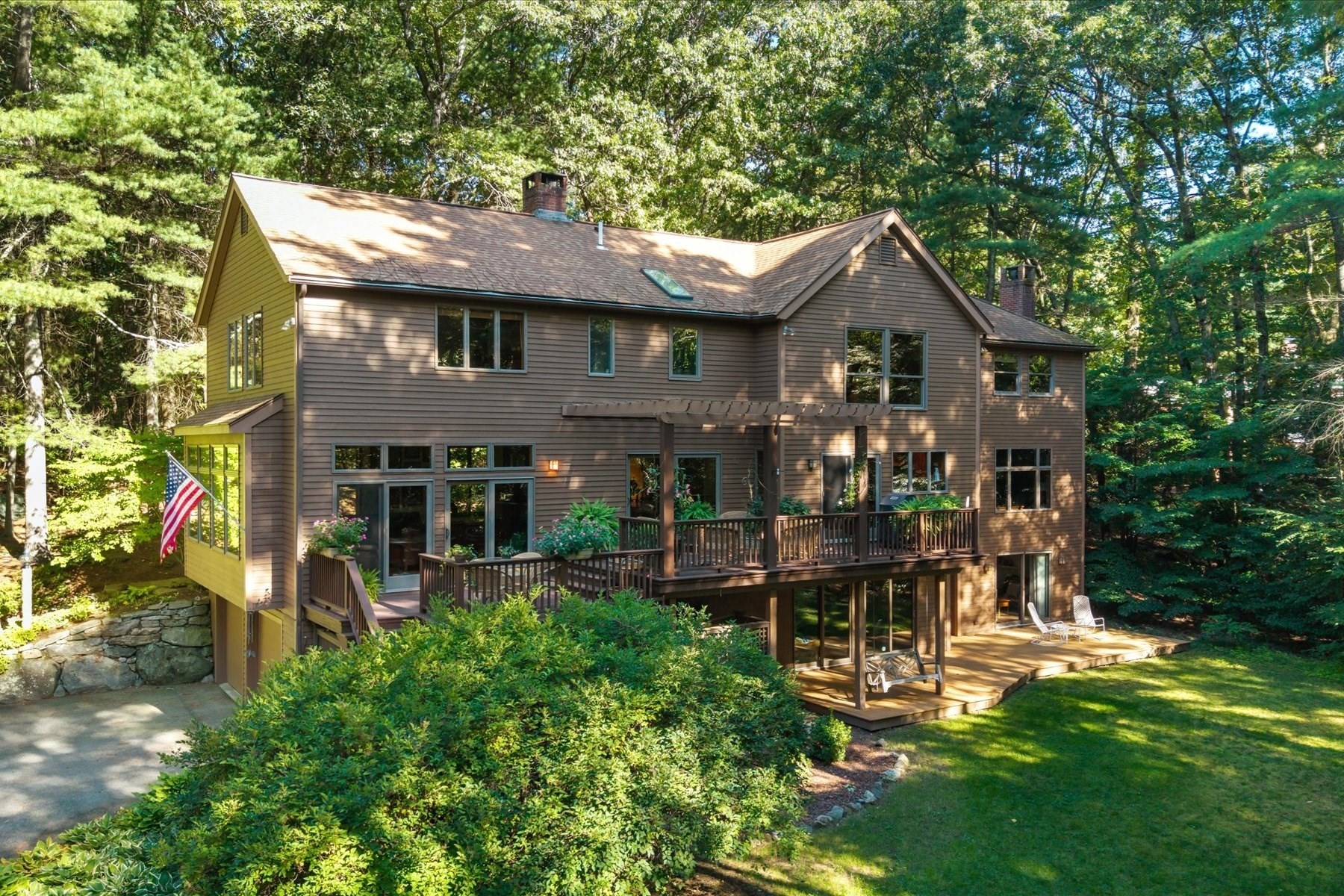 53 Green Ln — photo