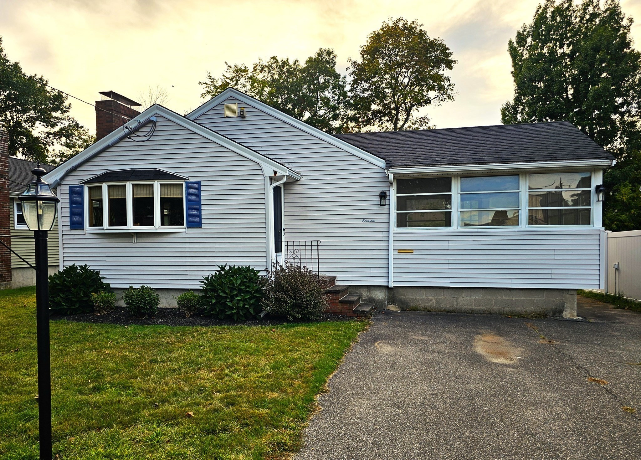 11 Tuttle Lane — photo
