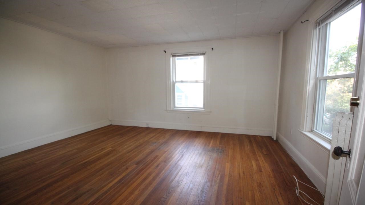 31 Acton St #1 — photo