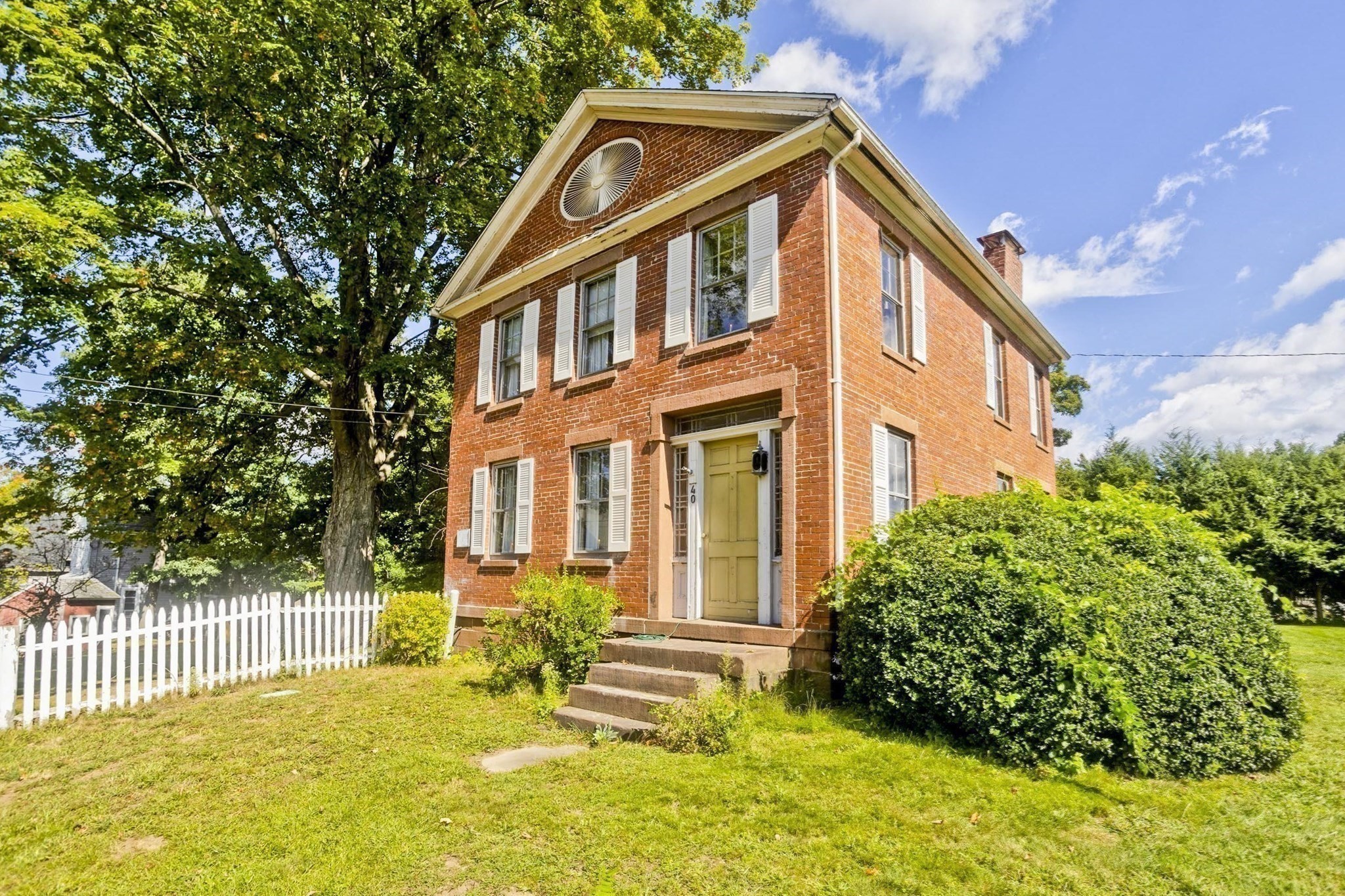 40 Somers Rd — photo