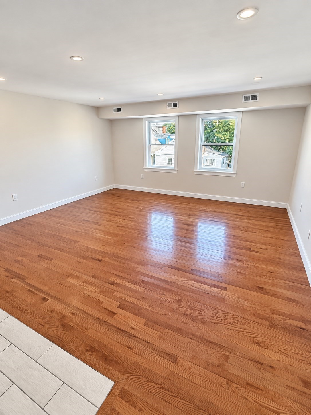 926 Broadway #6 — photo