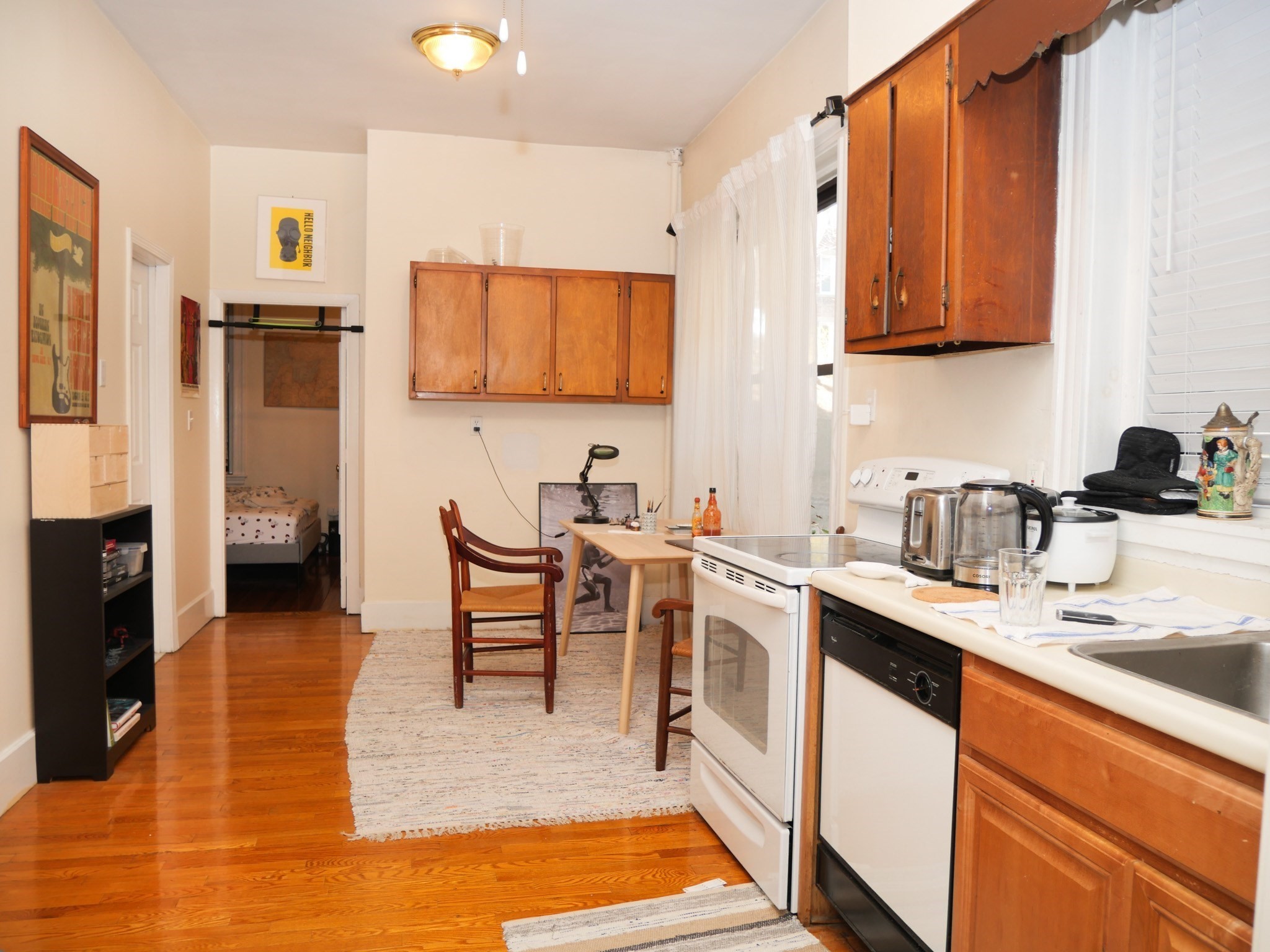 1482 Beacon #16 — photo