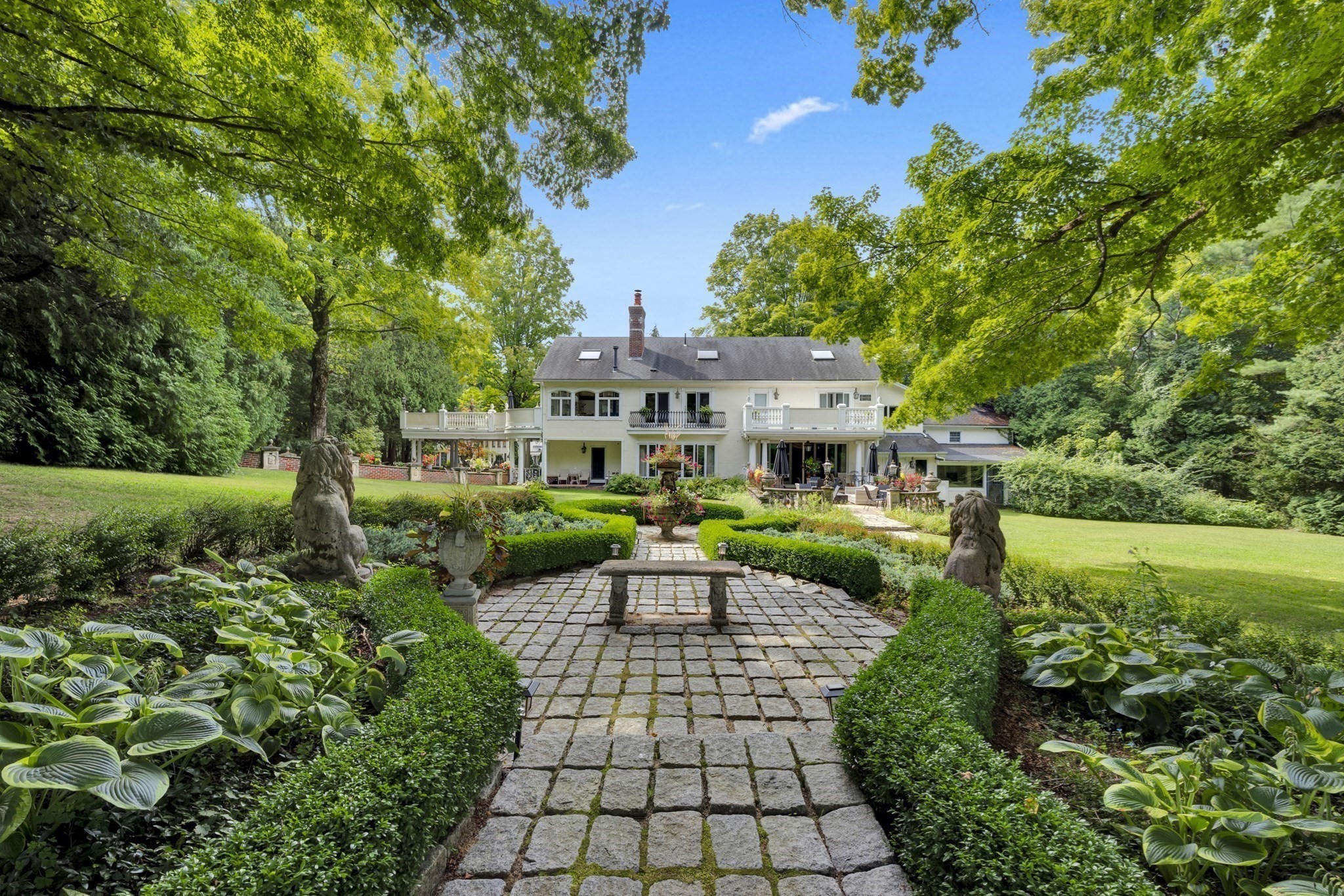87 E Holland Brimfield Rd — photo