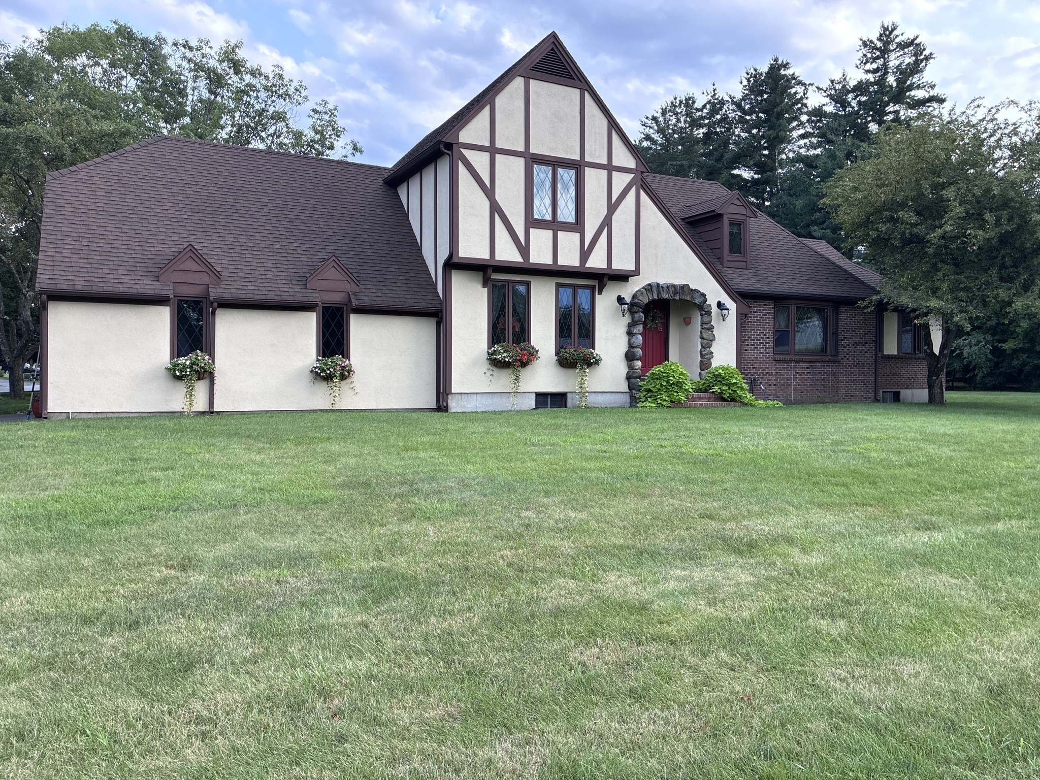 6 Old Homestead Road — photo