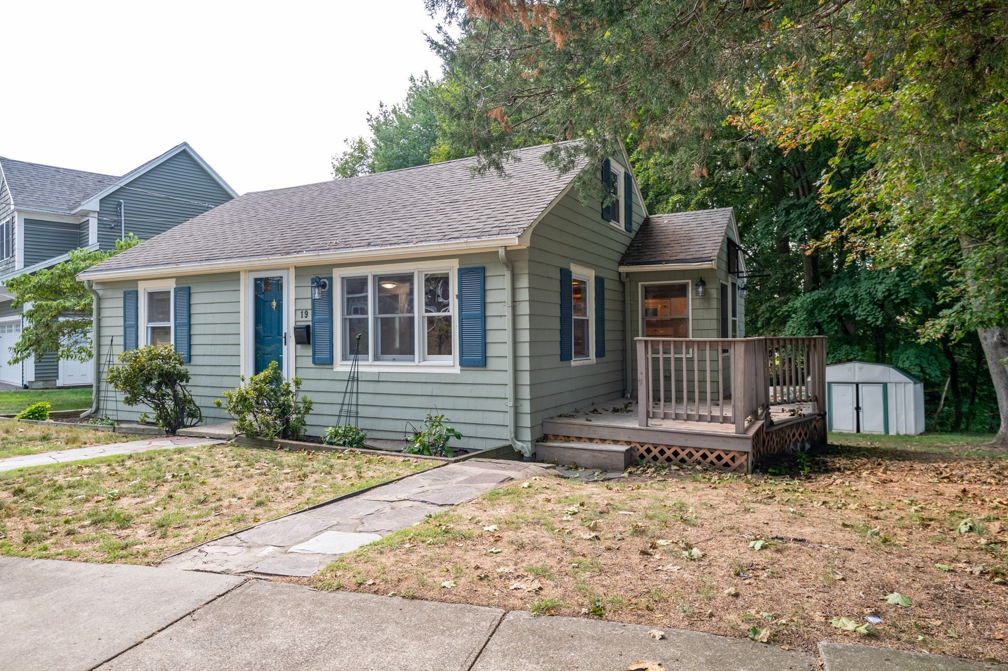 19 Penny Lane — photo