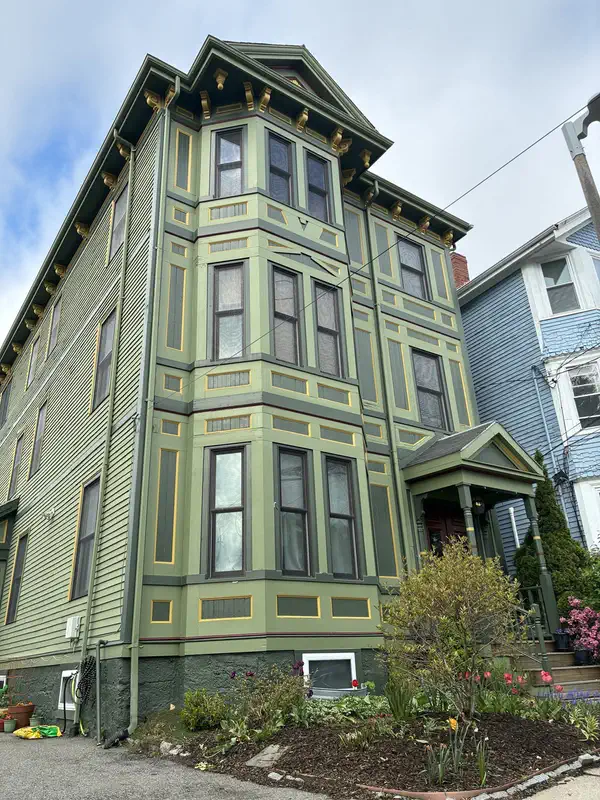111 Sheridan St #2 — photo