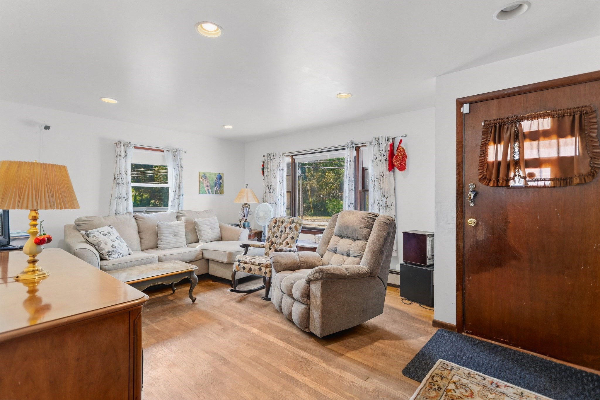 135 Cherry Street, Gloucester, MA 01930 — photo 2