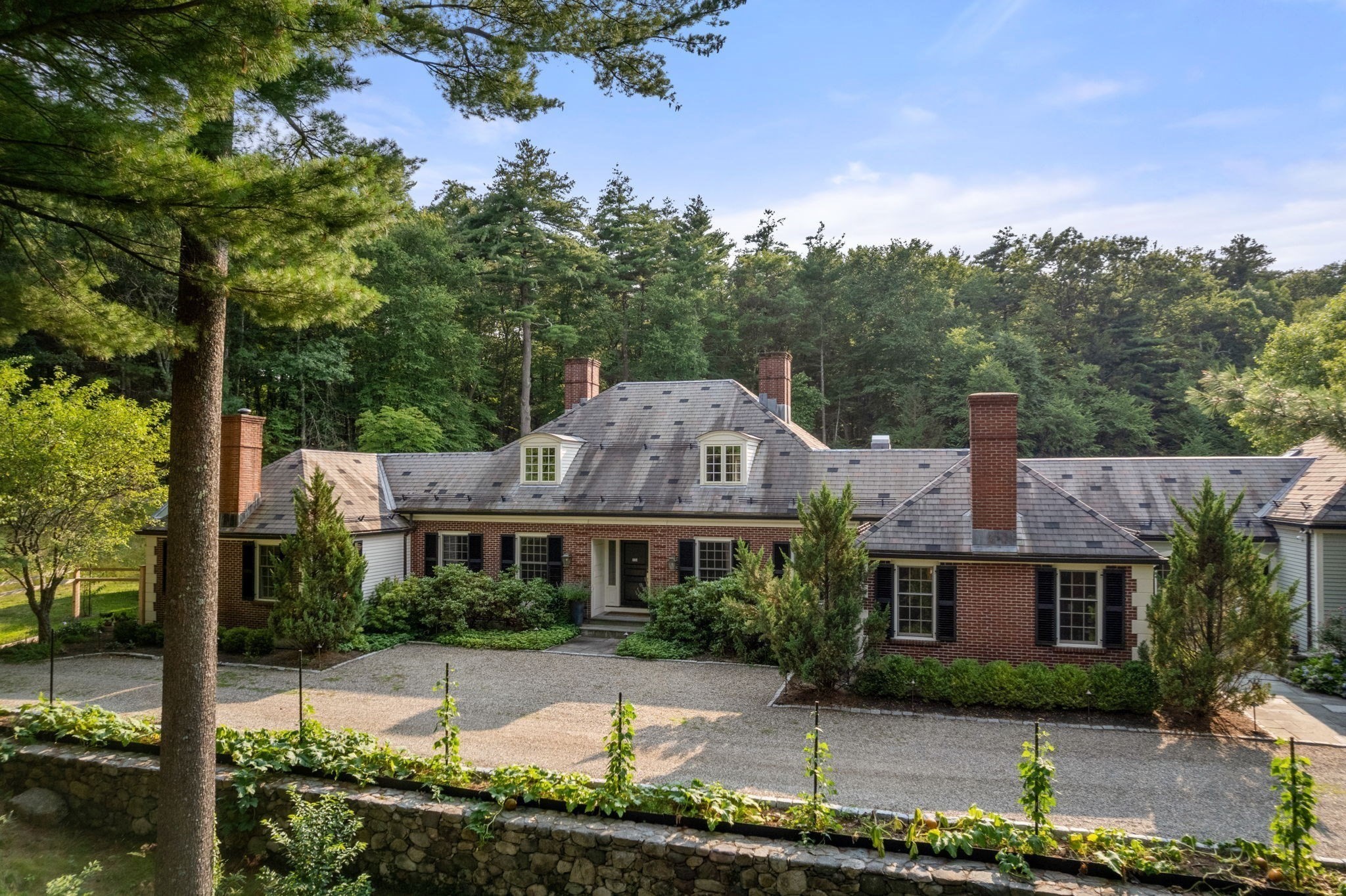 150 Pond Road, Wellesley, MA 02482 — photo 2