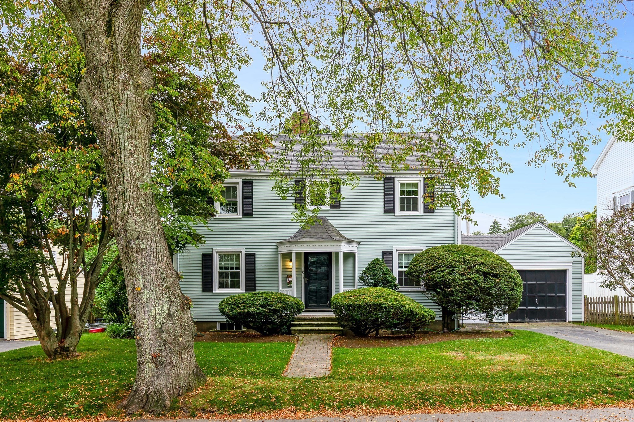 18 Mohawk Road, Marblehead, MA 01945 — photo 2