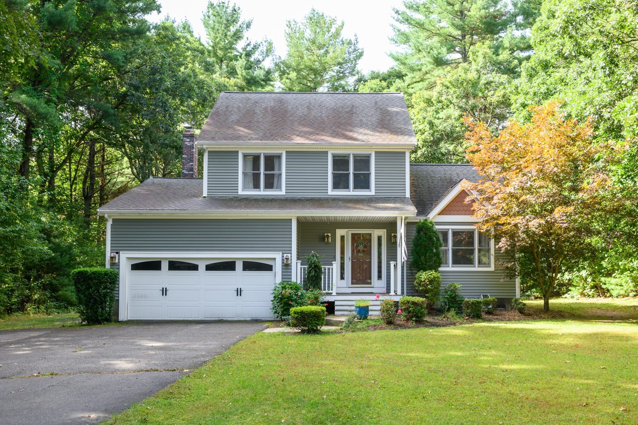 37 Phyllis Rd — photo