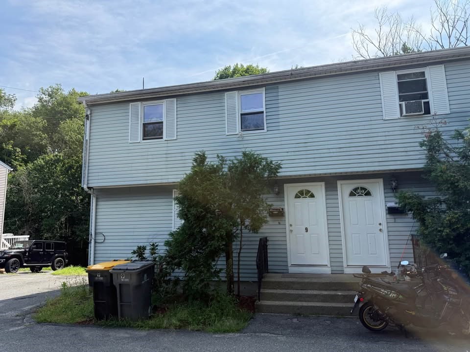 9 Cove Ave #9 — photo