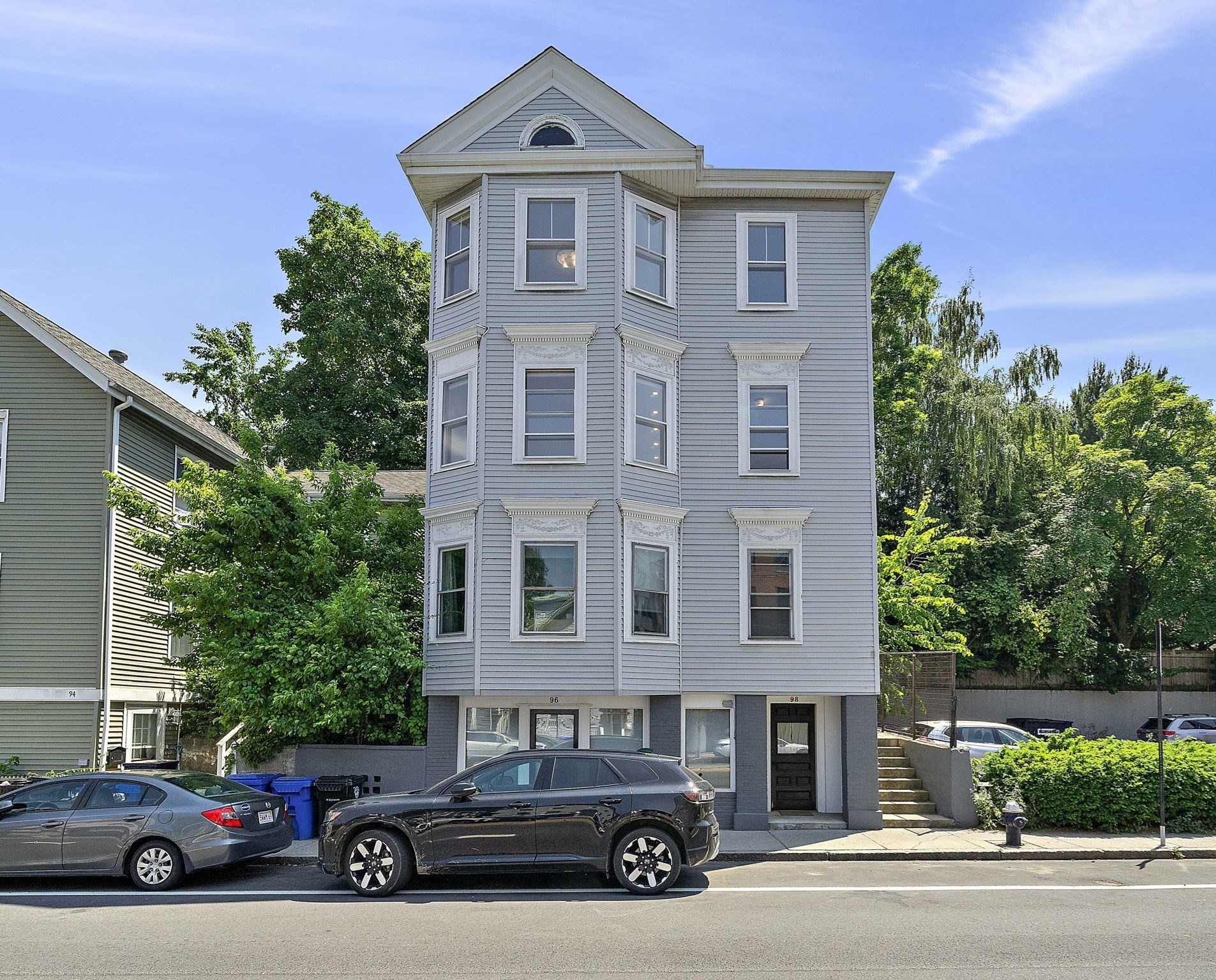 98 Boylston St #3 — photo