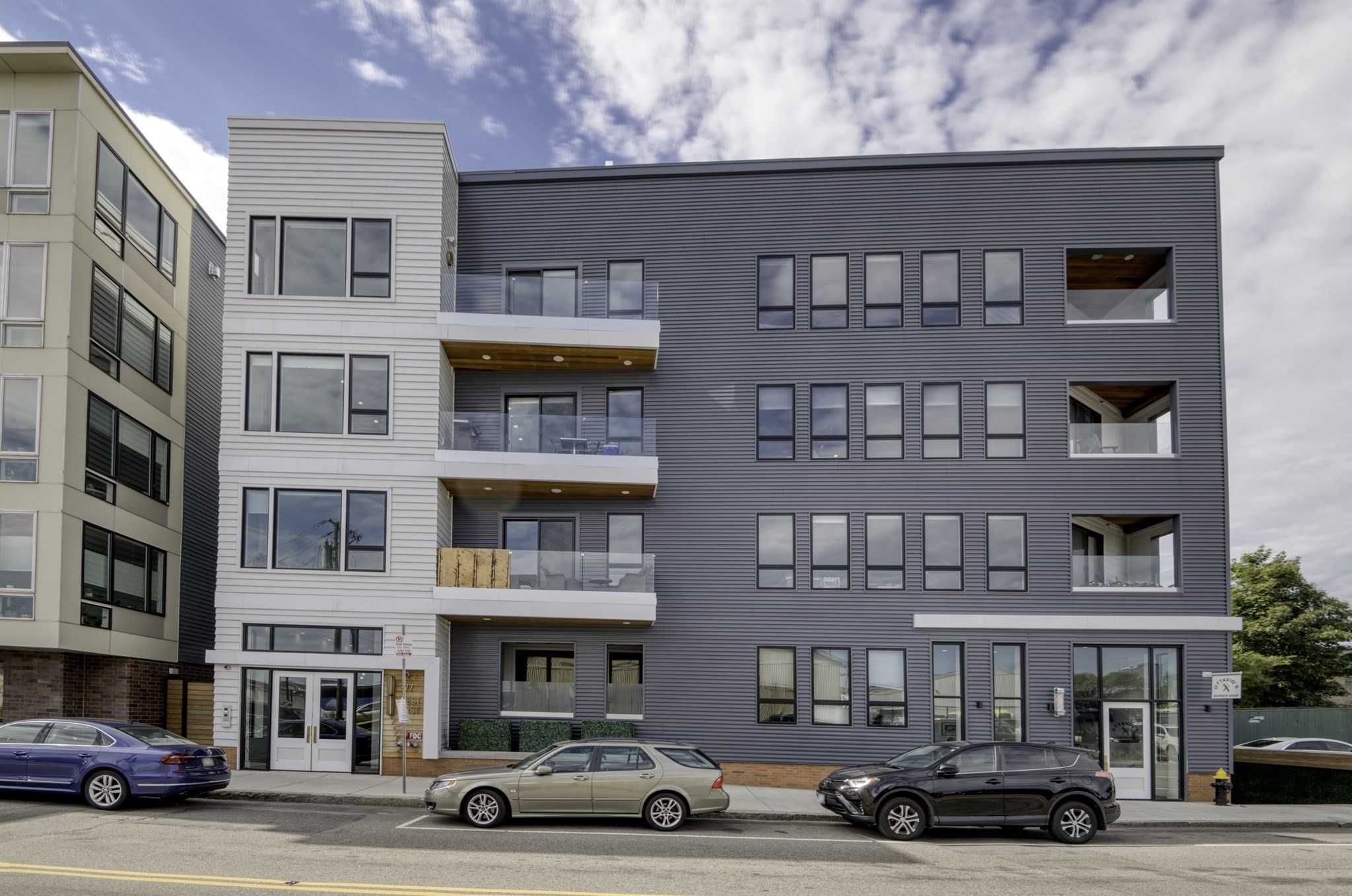 377 West First #6 — photo