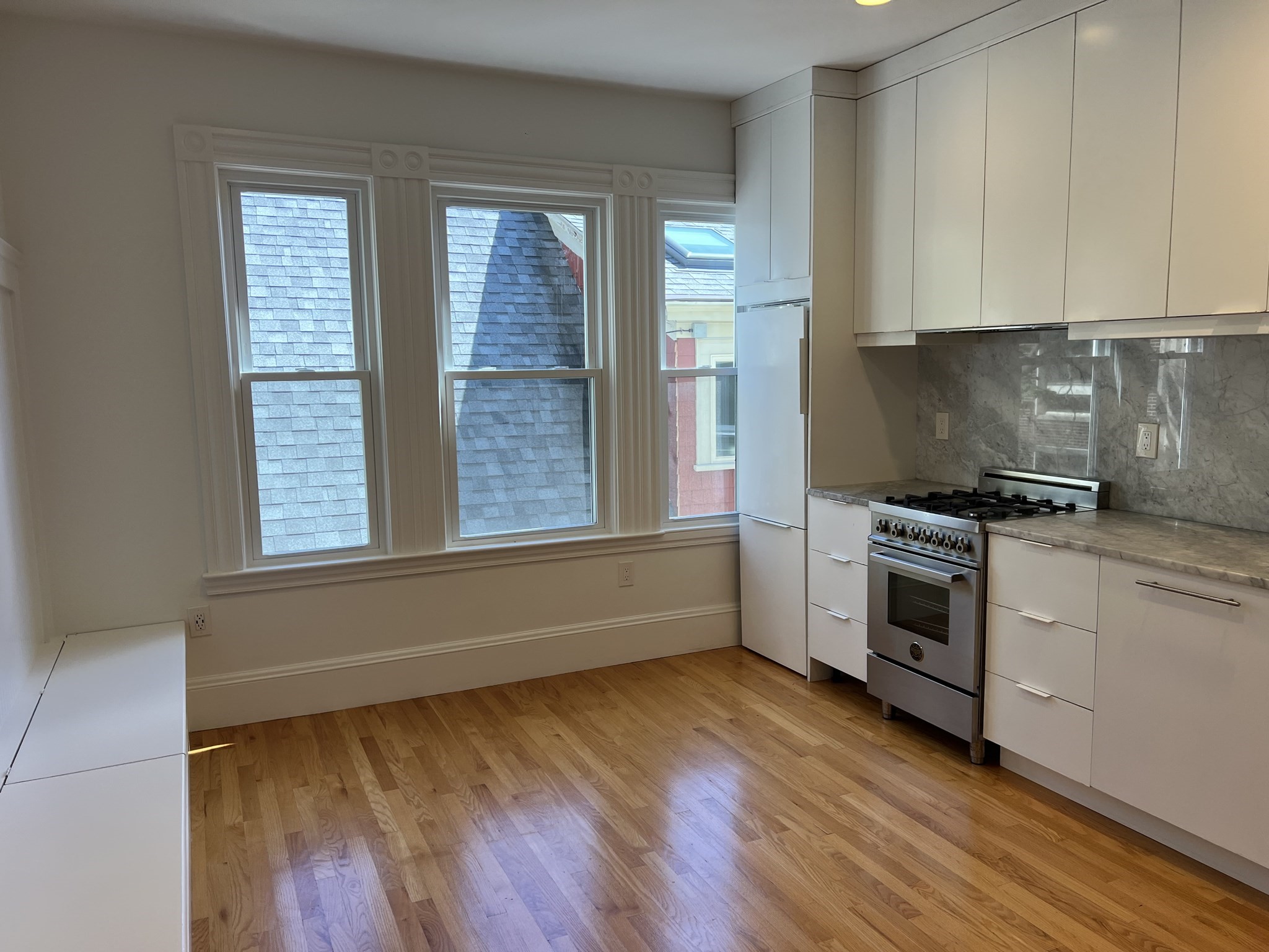 1657 Cambridge St #3 — photo