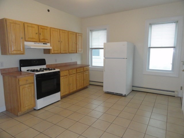 32 Rockland Ave #1 — photo