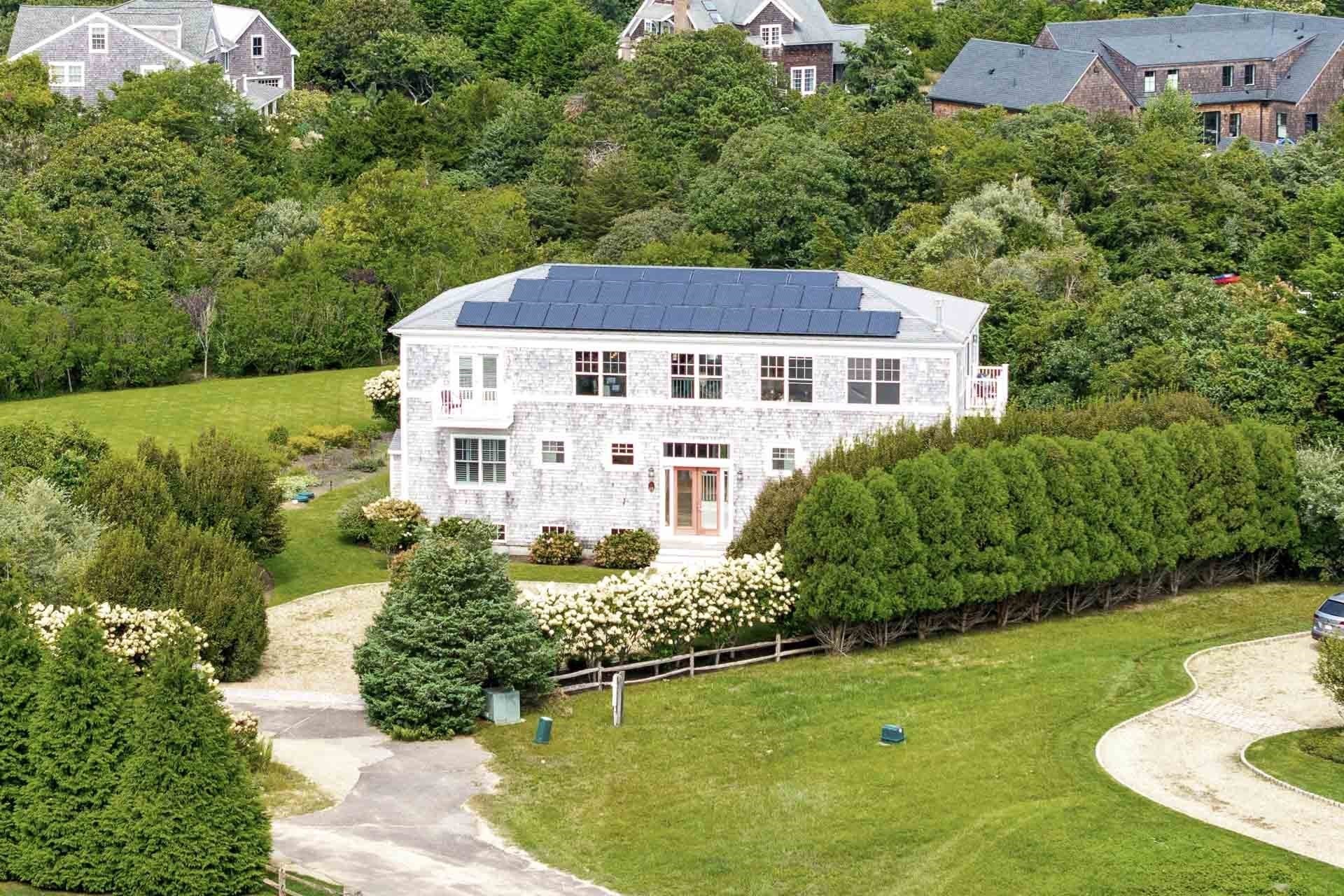 98 Edgartown Bay Rd — photo