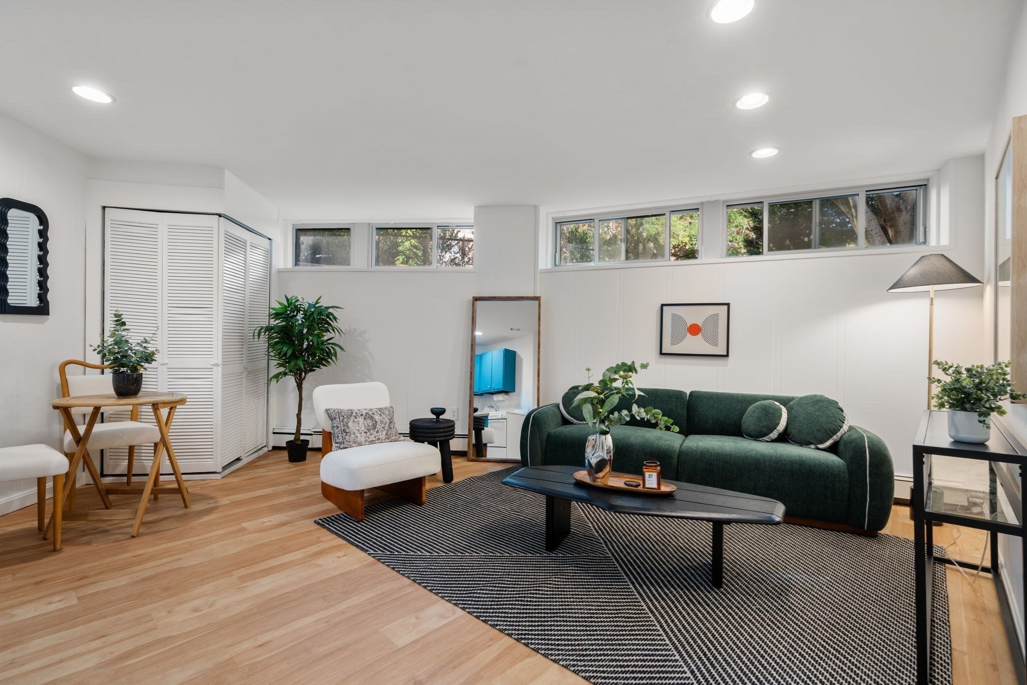 348 Franklin St #D — photo
