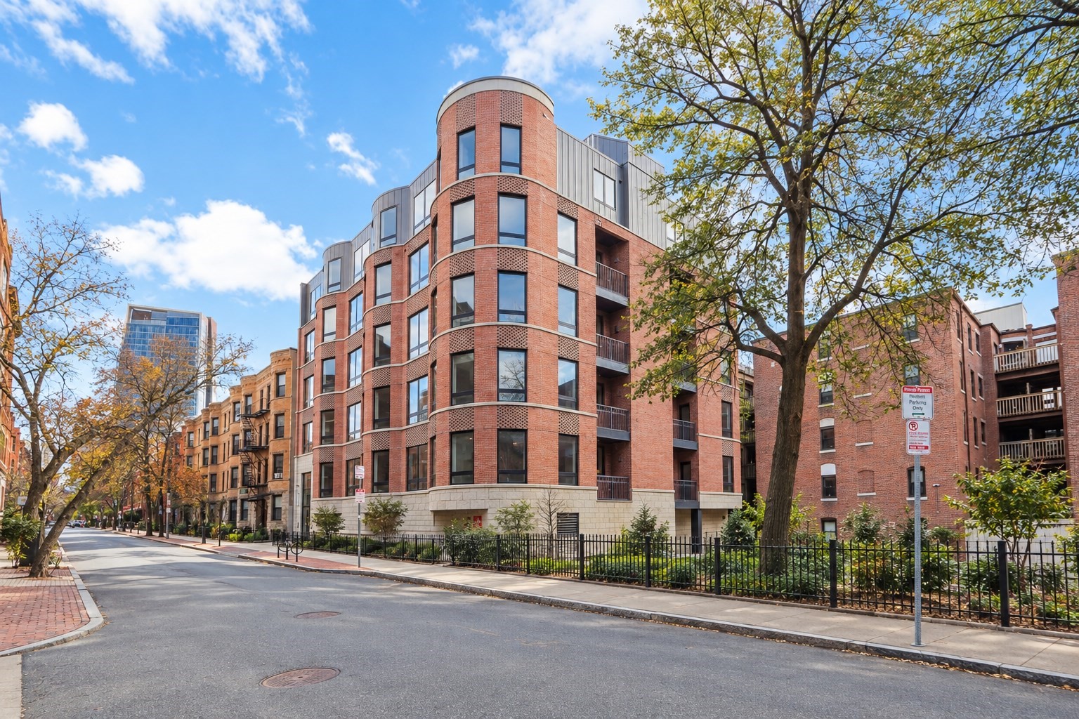 50 Symphony Rd #201 — photo